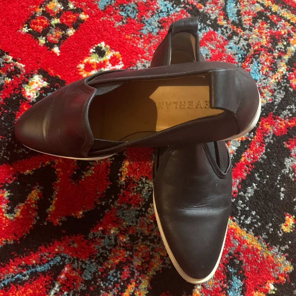 Everlane black leather sneakers sz 8.5